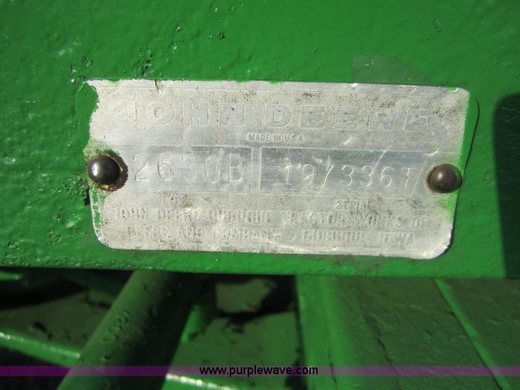 image for item C5001 John Deere 2630 tractor