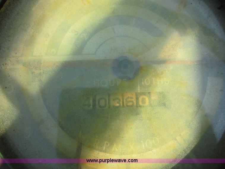 image for item C5001 John Deere 2630 tractor