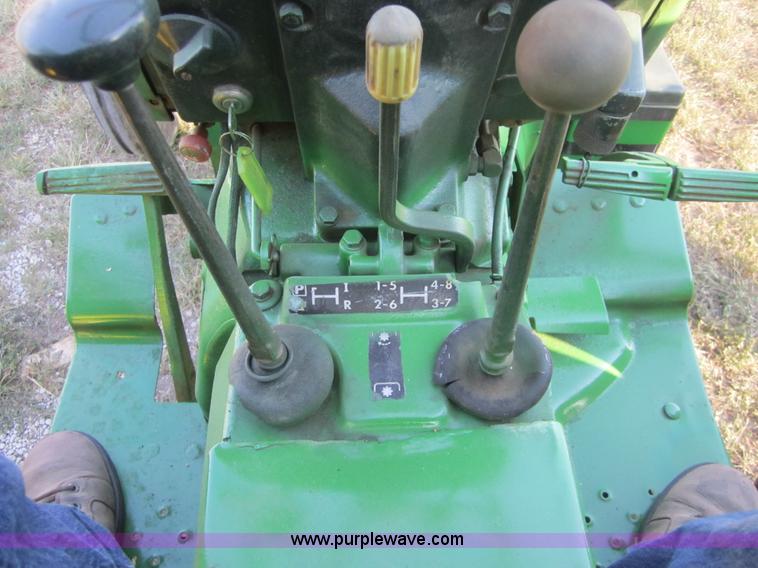 image for item C5001 John Deere 2630 tractor
