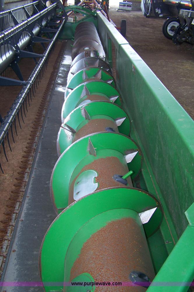 image for item D8515 2005 John Deere 635F 35' flex head