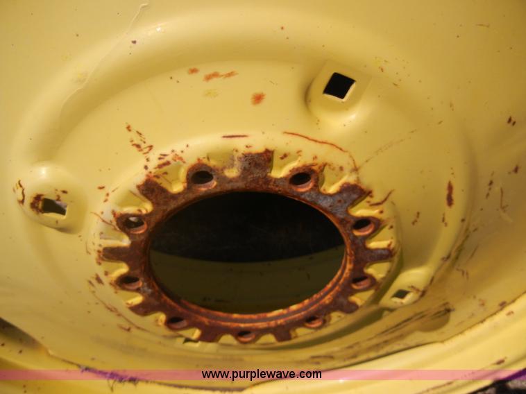 image for item F9501 38" steel wheels