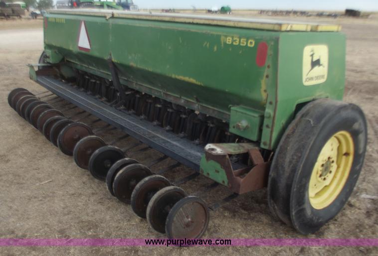 image for item F9544 John Deere 8350 grain drill