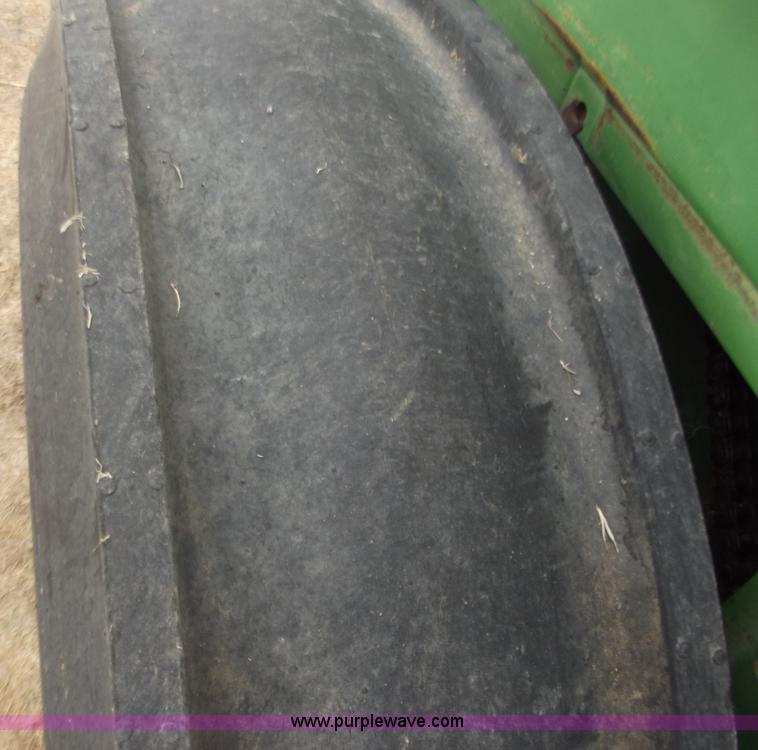 image for item F9544 John Deere 8350 grain drill