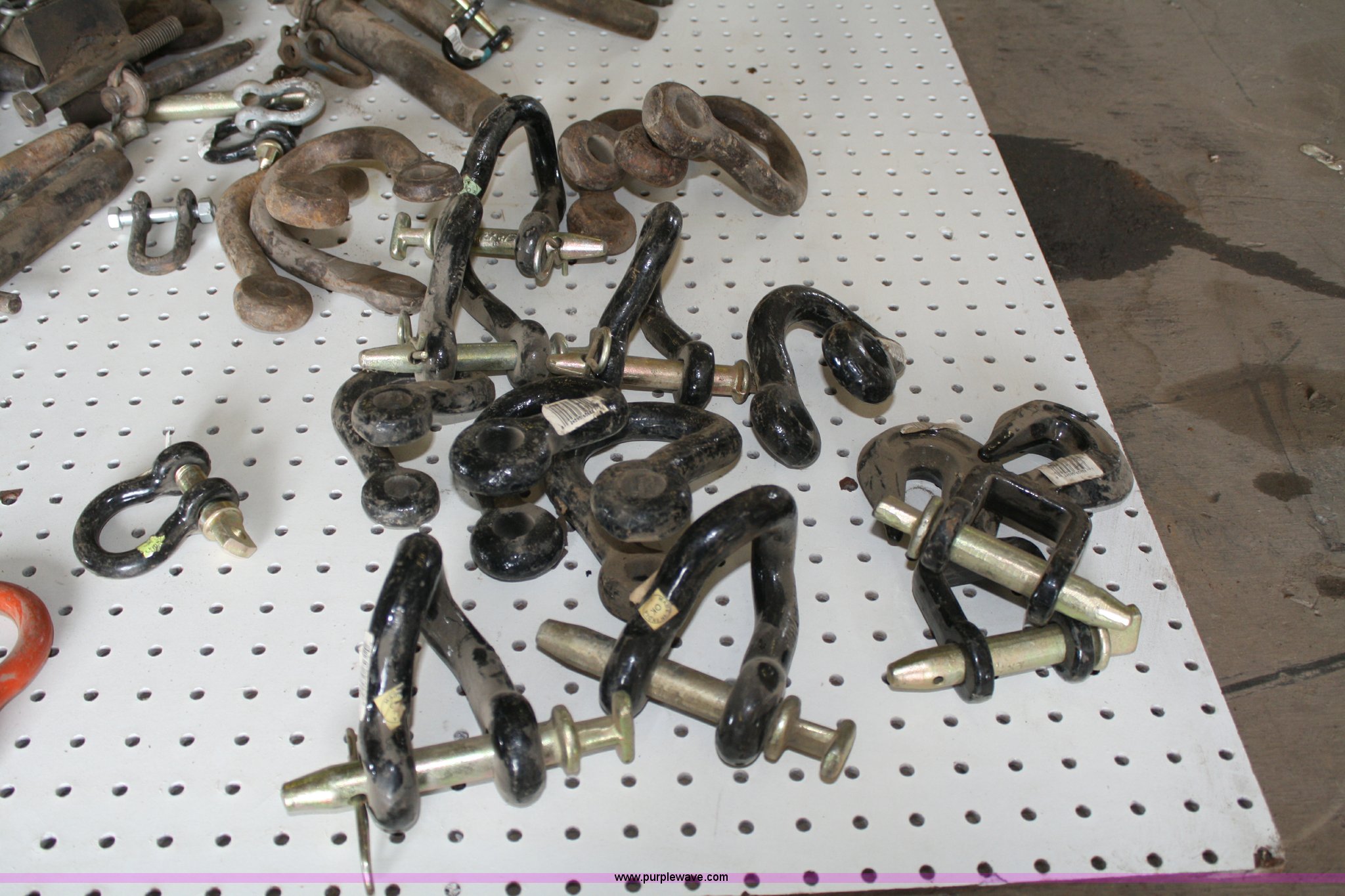 Assorted hitch pins and clevis hitches in Lawrence, KS Item A9005
