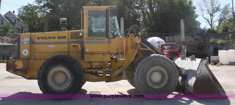 image for item A2265 1994 Volvo Bm L120B wheel loader