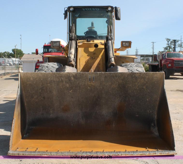 image for item A2265 1994 Volvo Bm L120B wheel loader