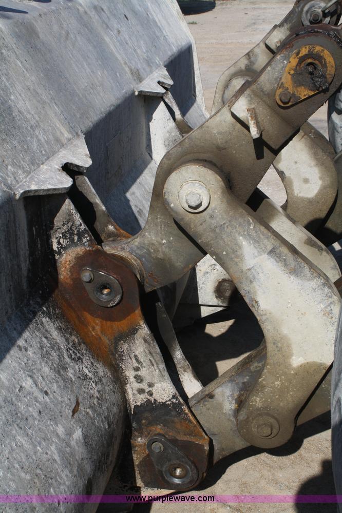 image for item A2265 1994 Volvo Bm L120B wheel loader