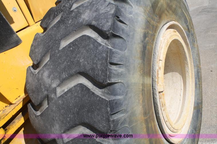 image for item A2265 1994 Volvo Bm L120B wheel loader