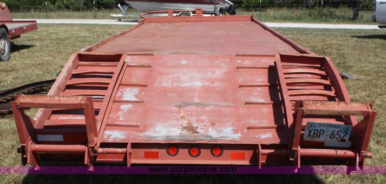 image for item A2302 2006 double axle trailer