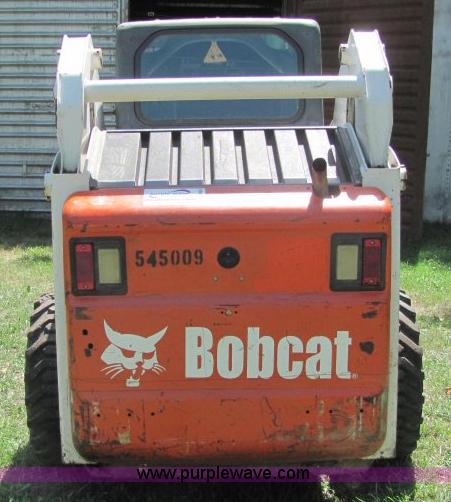image for item A2690 2004 Bobcat S175 skid steer