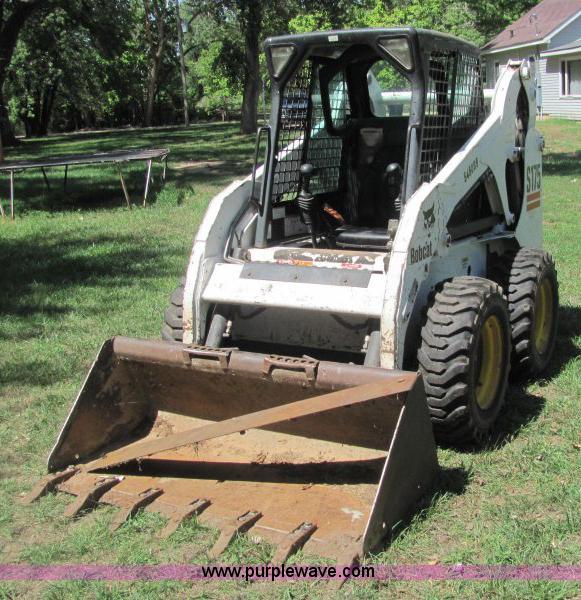 image for item A2690 2004 Bobcat S175 skid steer