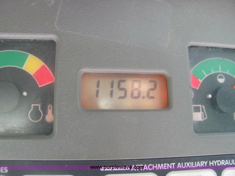 image for item A2690 2004 Bobcat S175 skid steer