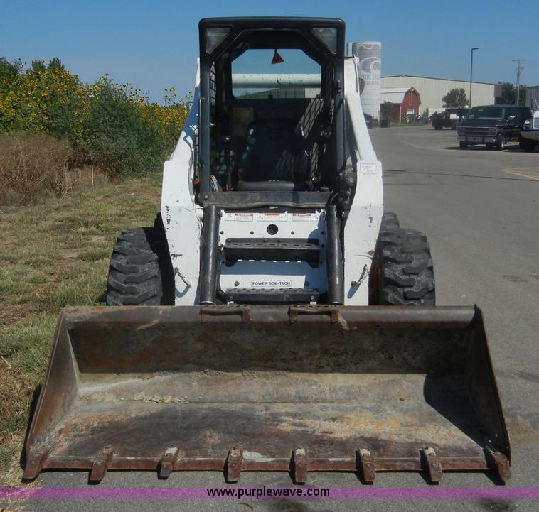 image for item A3098 2008 Bobcat S300 skid steer