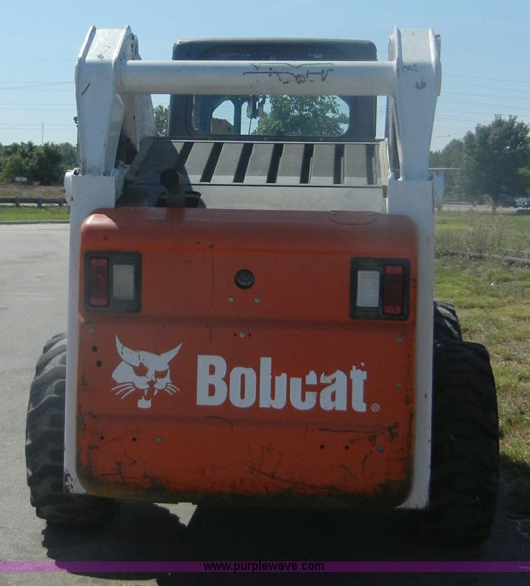 image for item A3098 2008 Bobcat S300 skid steer