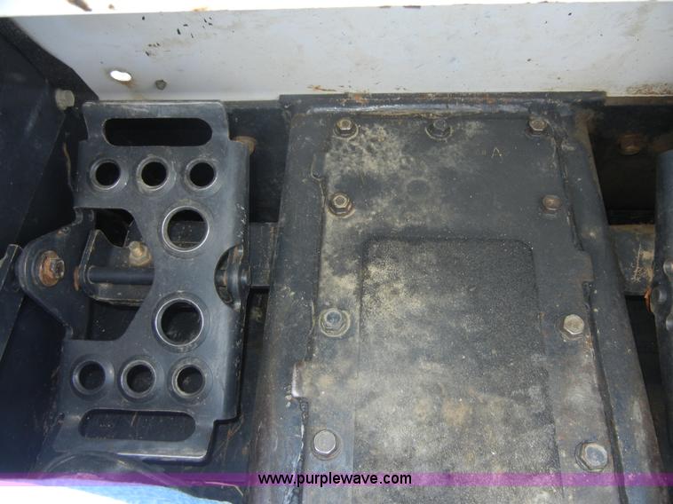 image for item A3098 2008 Bobcat S300 skid steer