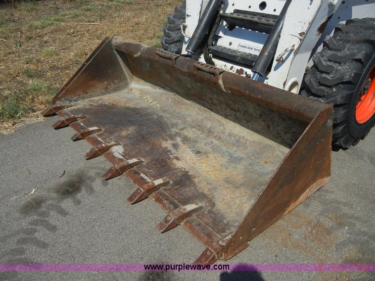 image for item A3098 2008 Bobcat S300 skid steer