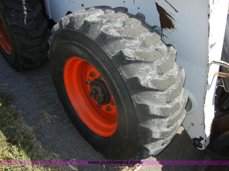 image for item A3098 2008 Bobcat S300 skid steer