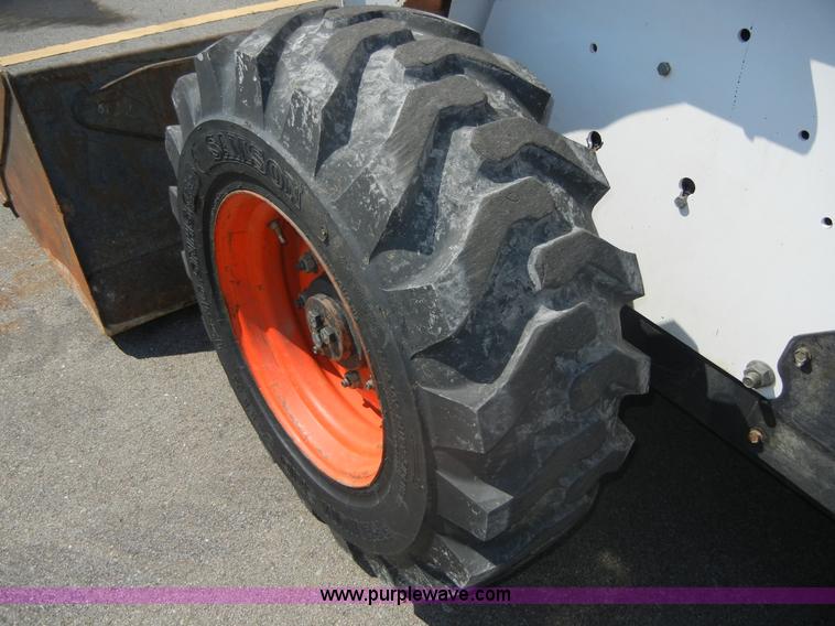 image for item A3098 2008 Bobcat S300 skid steer