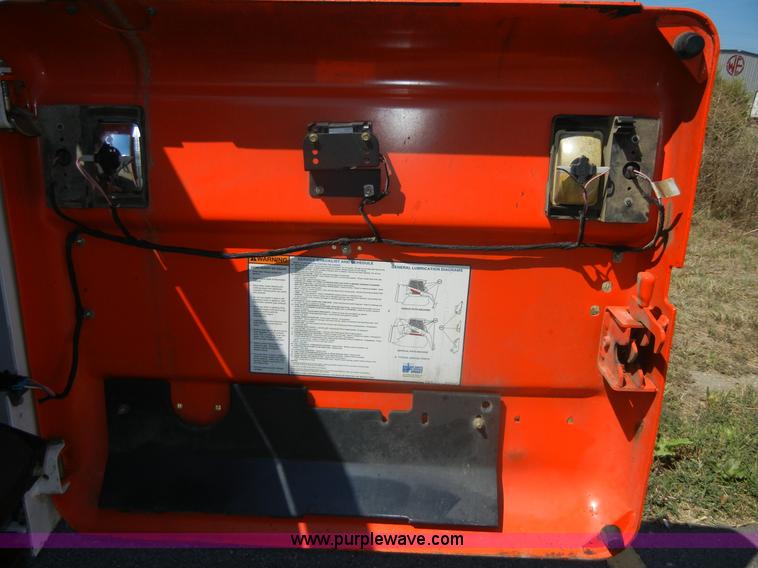 image for item A3098 2008 Bobcat S300 skid steer