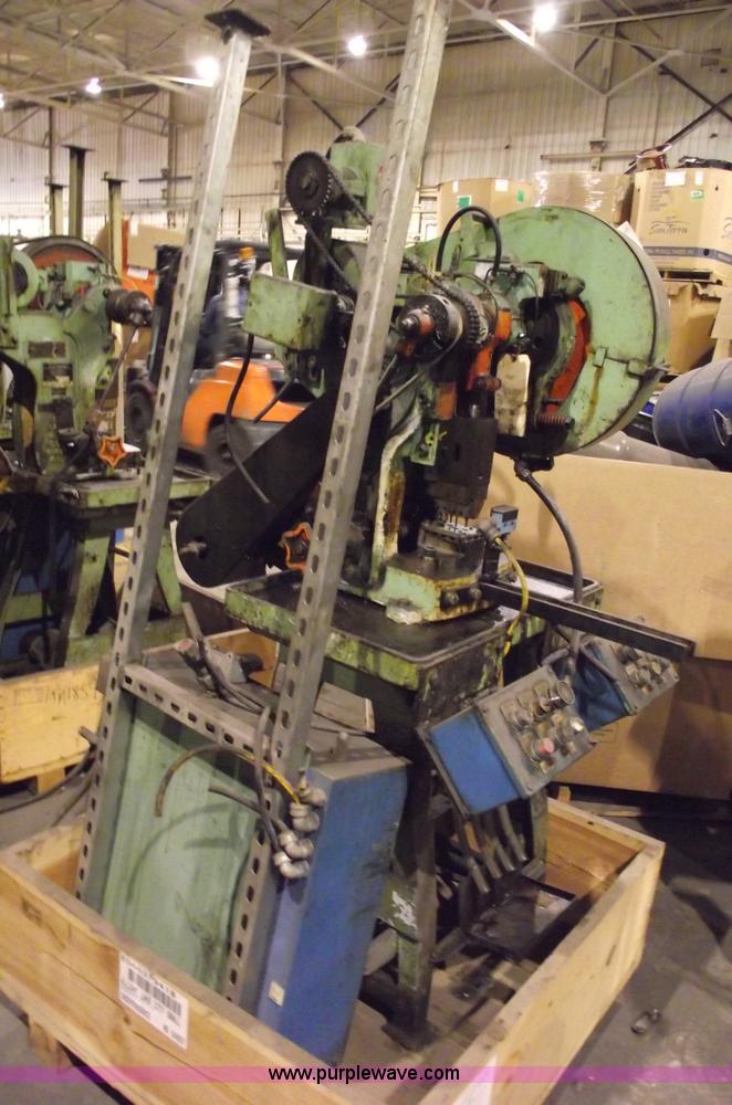 image for item A4006 Vand O Priming press