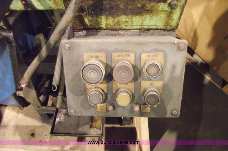 image for item A4006 Vand O Priming press