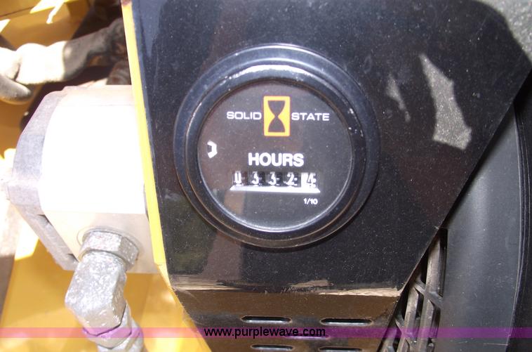 image for item A4007 Vermeer BC625A wood chipper