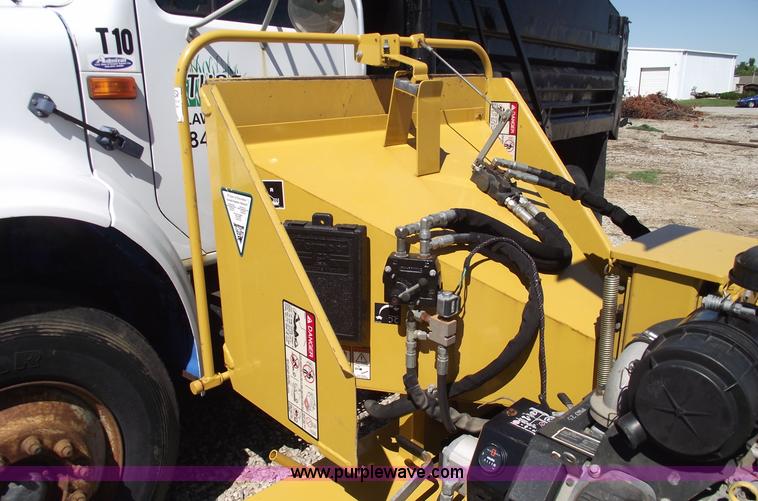 image for item A4007 Vermeer BC625A wood chipper