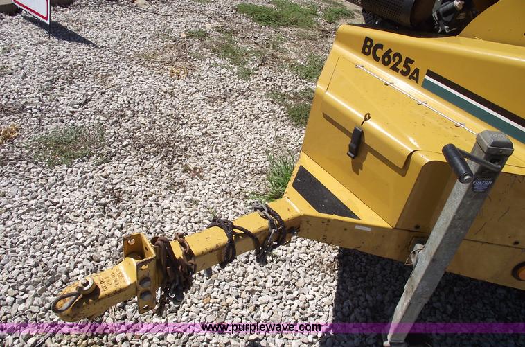 image for item A4007 Vermeer BC625A wood chipper
