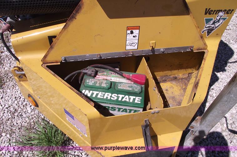 image for item A4007 Vermeer BC625A wood chipper