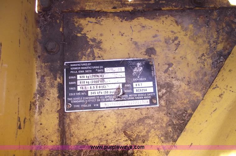 image for item A4007 Vermeer BC625A wood chipper