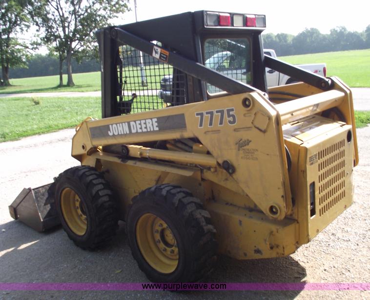 image for item A4022 1998 John Deere 7775 skid steer