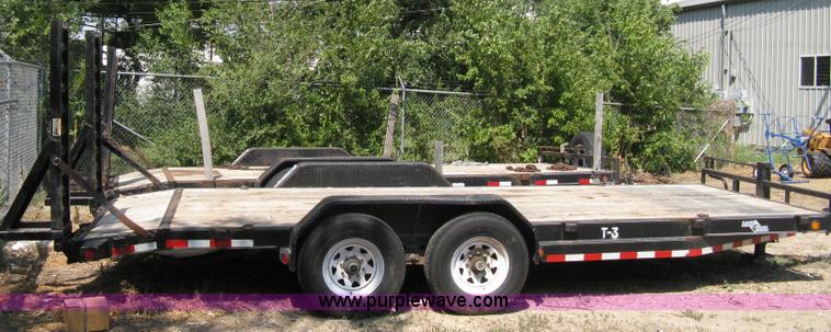 image for item A4322 2007 Load Trail tandem axle flatbed trailer