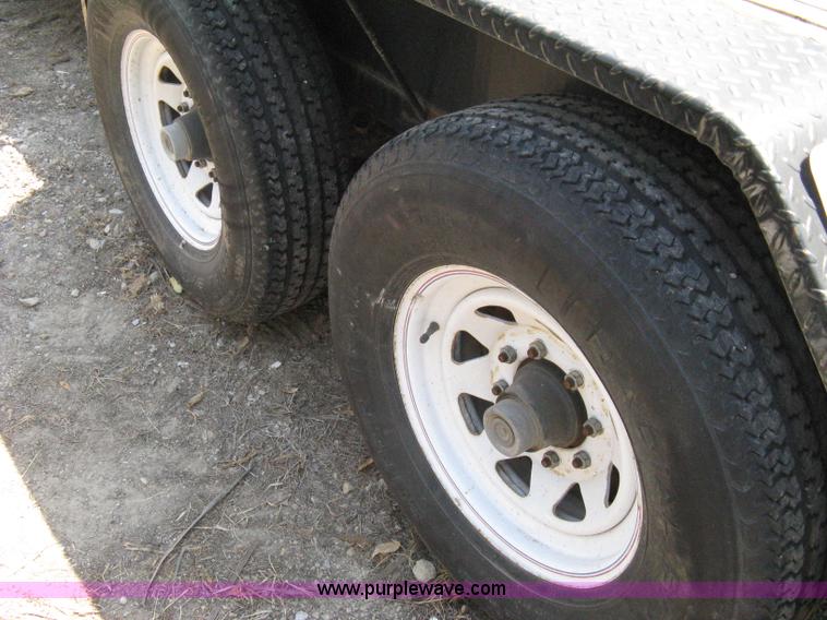 image for item A4322 2007 Load Trail tandem axle flatbed trailer