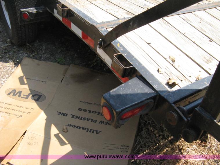 image for item A4322 2007 Load Trail tandem axle flatbed trailer