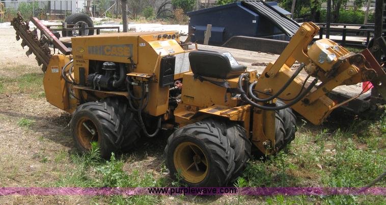 image for item A4323 1992 Case Maxi-Sneaker series B articulated trencher and vibratory plow tractor