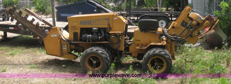 image for item A4323 1992 Case Maxi-Sneaker series B articulated trencher and vibratory plow tractor