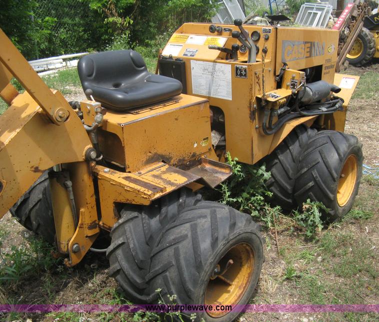 image for item A4323 1992 Case Maxi-Sneaker series B articulated trencher and vibratory plow tractor
