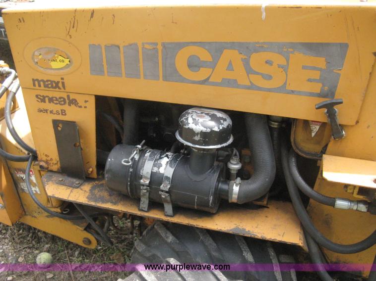 image for item A4323 1992 Case Maxi-Sneaker series B articulated trencher and vibratory plow tractor