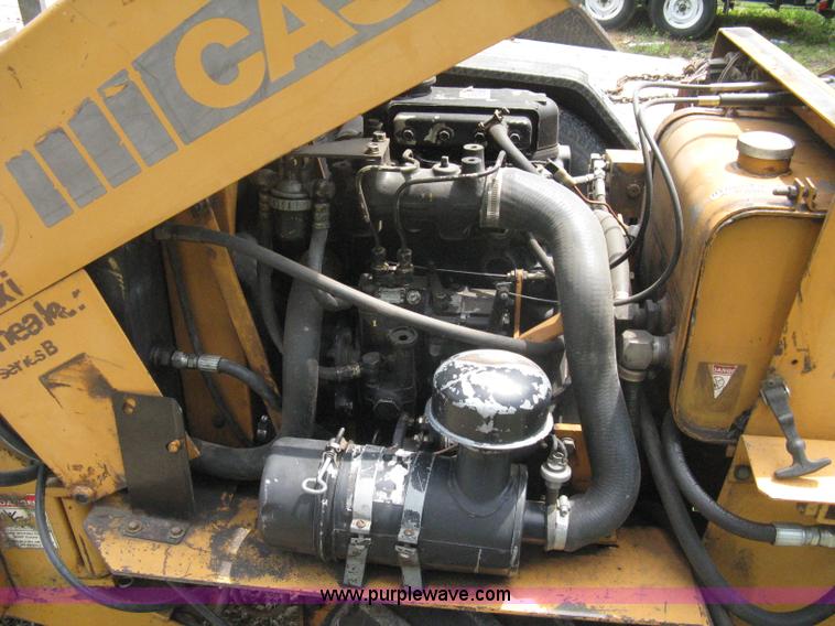 image for item A4323 1992 Case Maxi-Sneaker series B articulated trencher and vibratory plow tractor