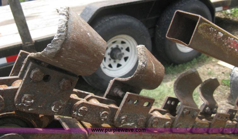 image for item A4323 1992 Case Maxi-Sneaker series B articulated trencher and vibratory plow tractor