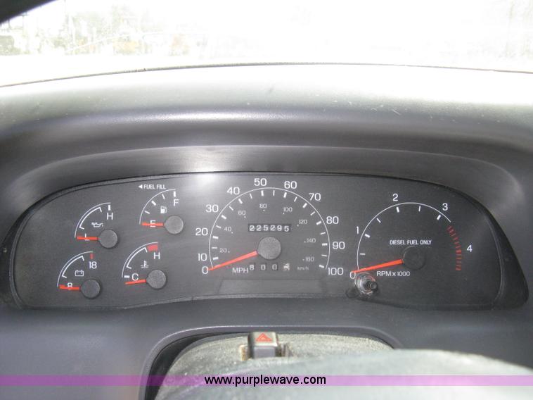 image for item A4324 2001 Ford F550 XL Super Duty service truck