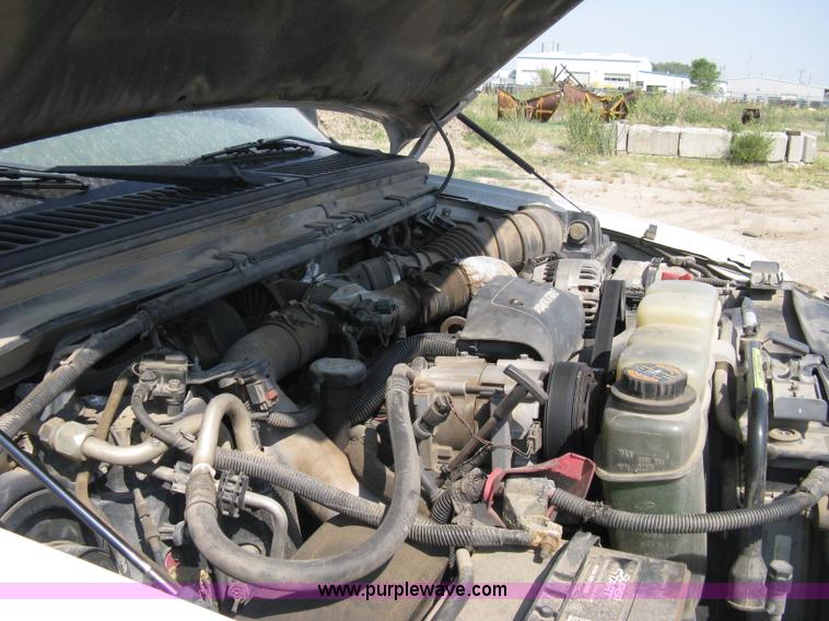 image for item A4324 2001 Ford F550 XL Super Duty service truck