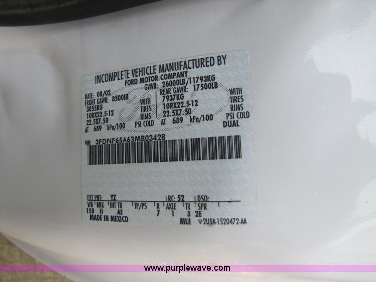 image for item A4640 2003 Ford F650 Super Duty dump truck