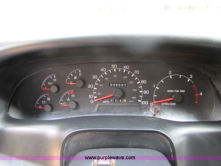 image for item A4640 2003 Ford F650 Super Duty dump truck