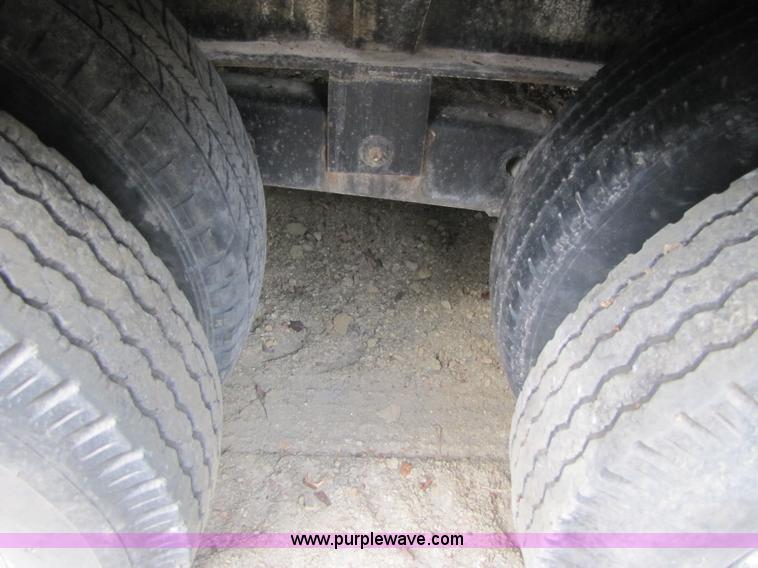 image for item A4642 2005 Elite 30' tandem axle flatbed trailer