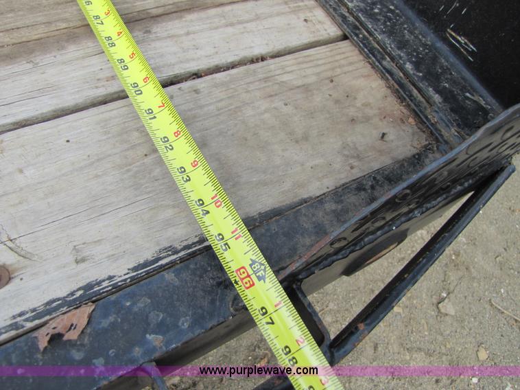 image for item A4642 2005 Elite 30' tandem axle flatbed trailer