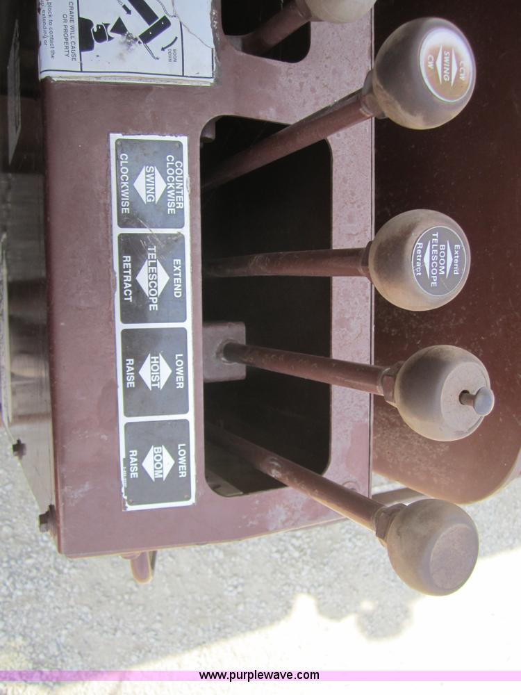 image for item A4704 1990 Ford LT8000 crane truck