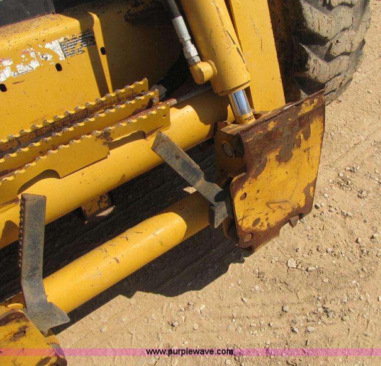 image for item A5030 2003 John Deere 280 skid steer