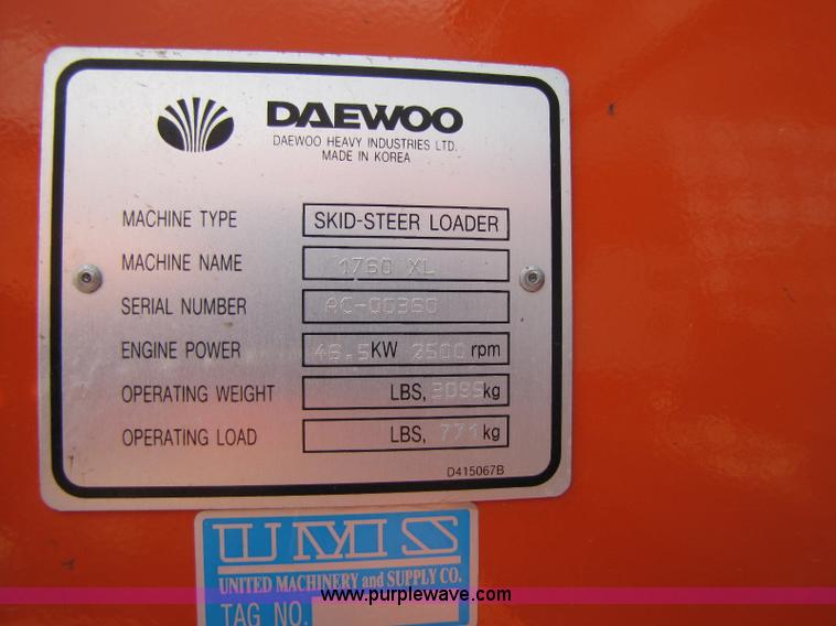 image for item A5031 1998 Daewoo 1760XL skid steer