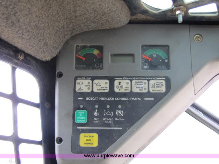 image for item A5033 Bobcat T190 track skid steer